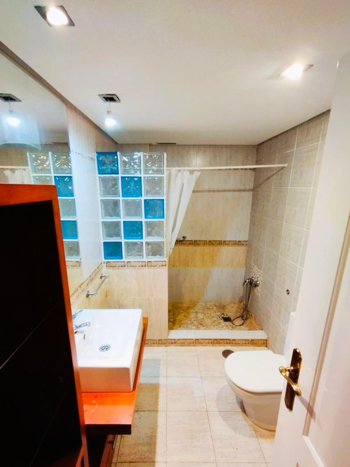 Huis te koop in Torremolinos | 5 slaapkamers H5309626