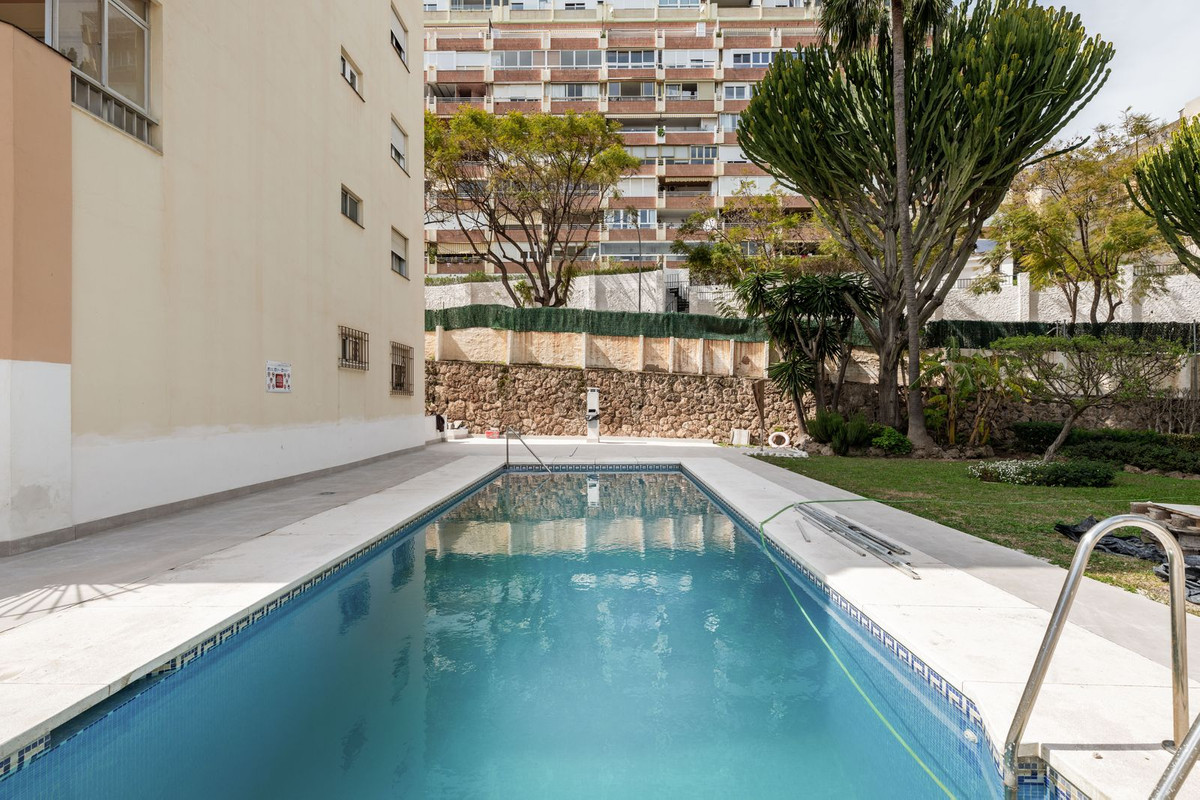 Appartement te koop in Torremolinos | 2 slaapkamers H5330473