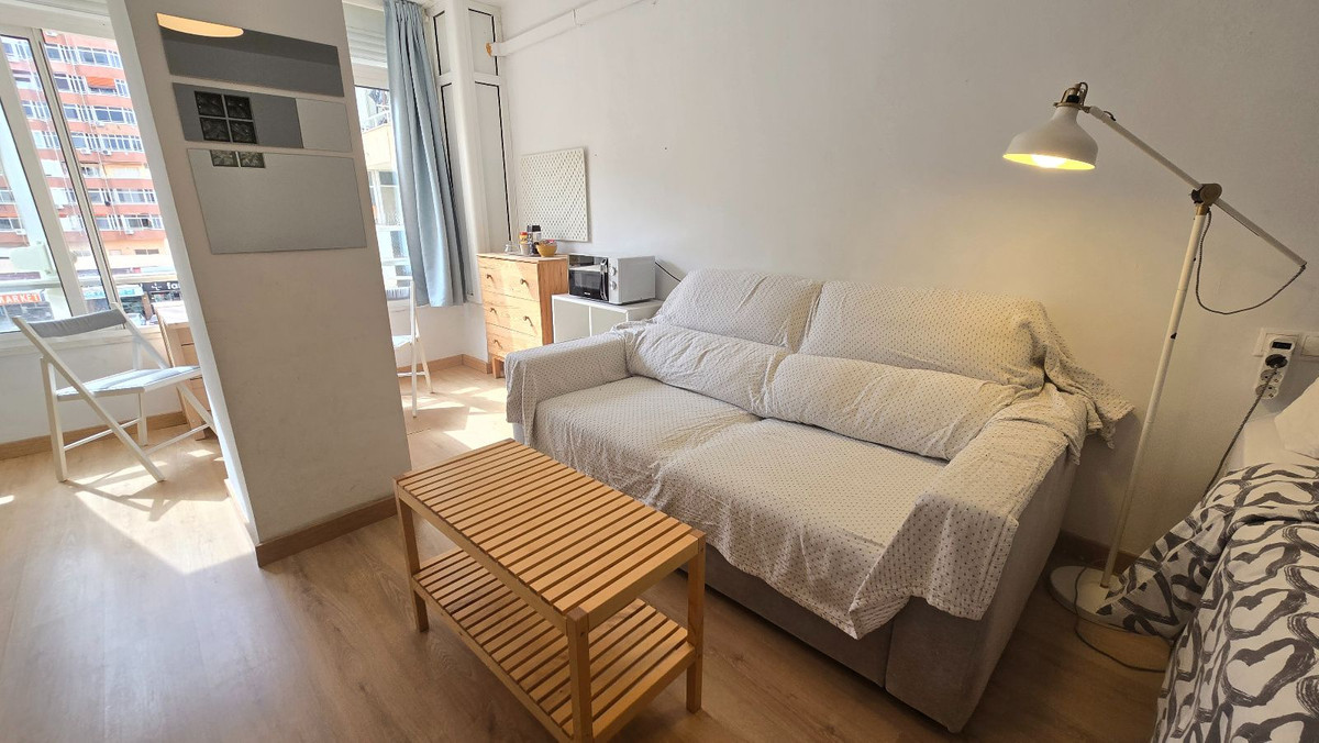 Appartement te koop in Torremolinos | 0 slaapkamers H5357875