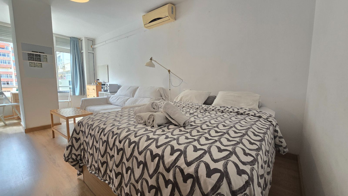 Appartement te koop in Torremolinos | 0 slaapkamers H5357875