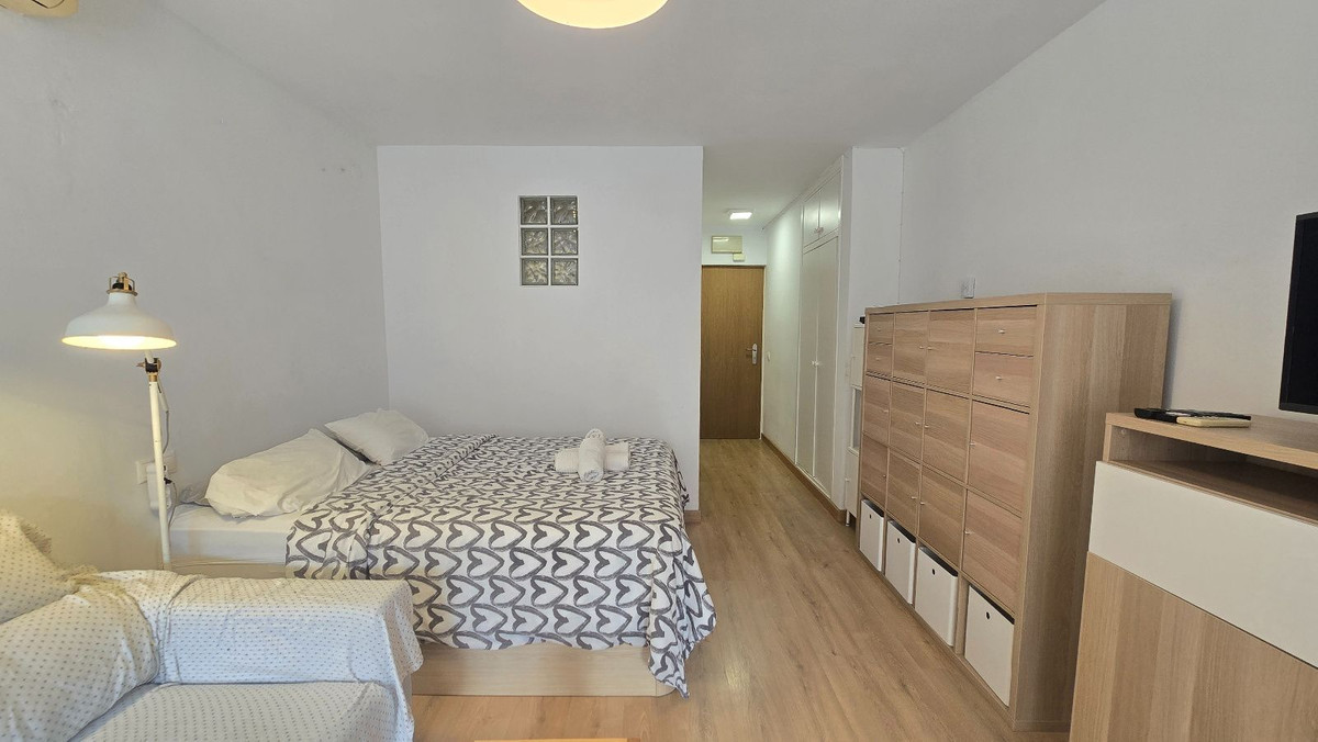 Appartement te koop in Torremolinos | 0 slaapkamers H5357875