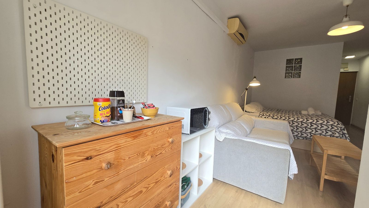 Appartement te koop in Torremolinos | 0 slaapkamers H5357875