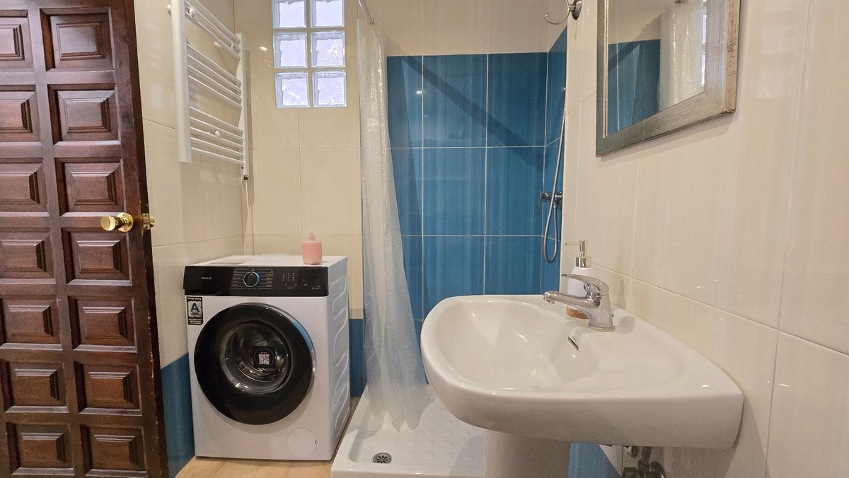 Appartement te koop in Torremolinos | 0 slaapkamers H5357875