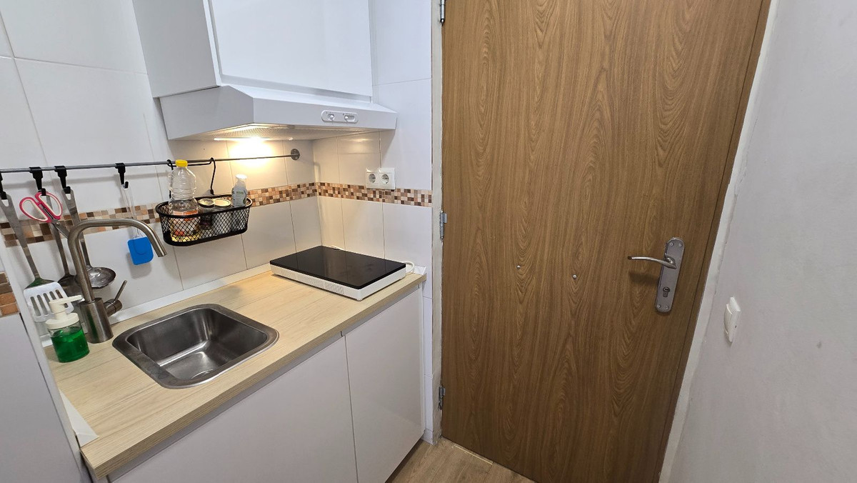 Appartement te koop in Torremolinos | 0 slaapkamers H5357875