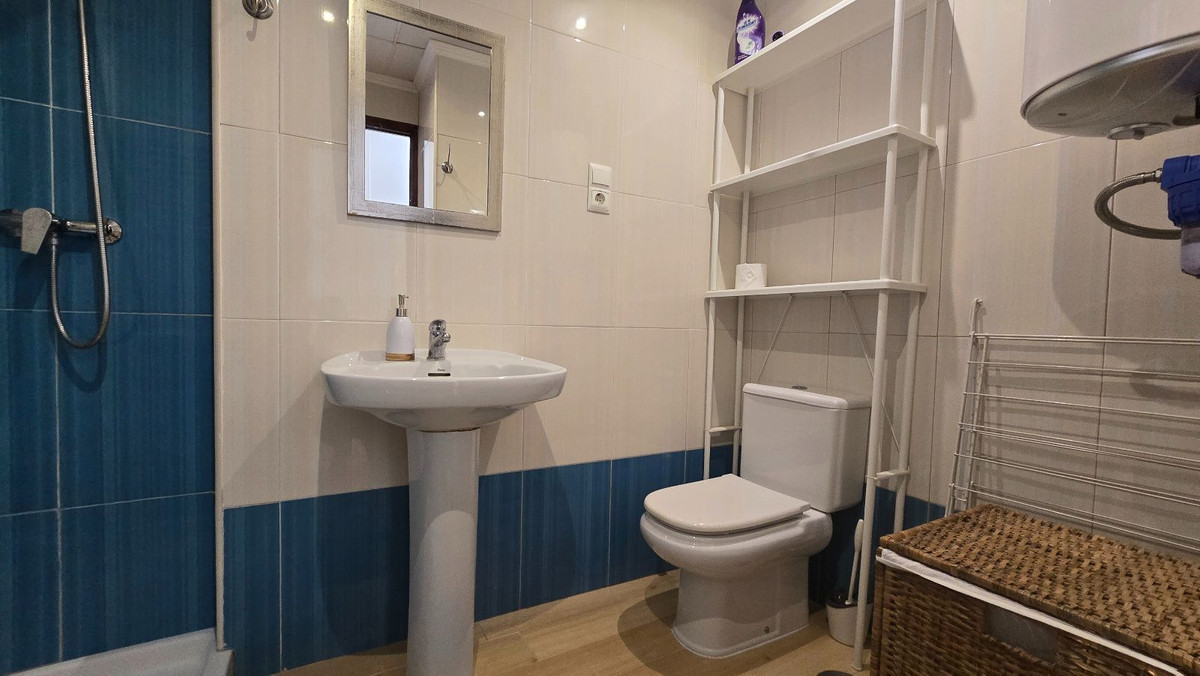 Appartement te koop in Torremolinos | 0 slaapkamers H5357875