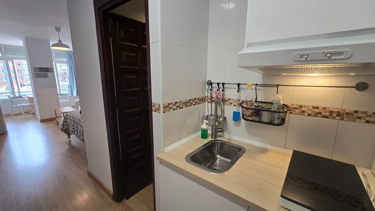 Appartement te koop in Torremolinos | 0 slaapkamers H5357875