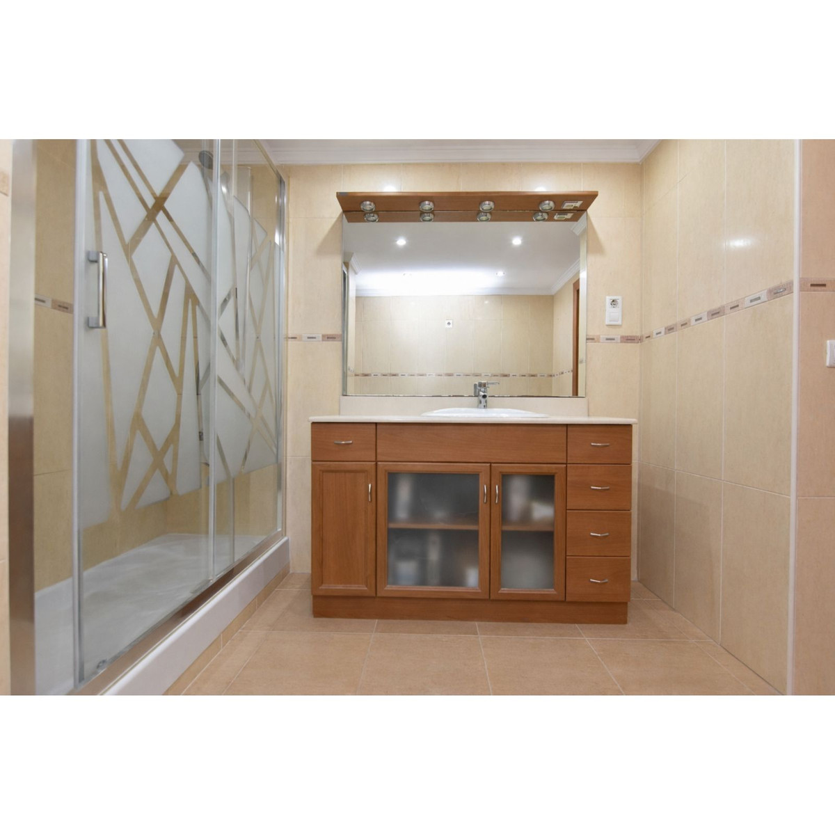 Appartement te koop in Torremolinos | 3 slaapkamers H5363854