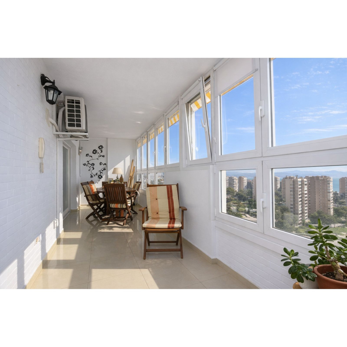 Appartement te koop in Torremolinos | 3 slaapkamers H5363854