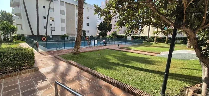 Appartement te koop in Torremolinos | 4 slaapkamers H5383534