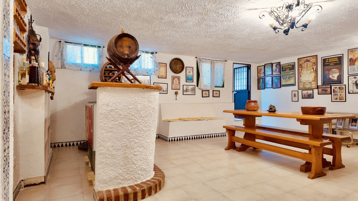 Appartement te koop in Torremolinos | 5 slaapkamers H5391229