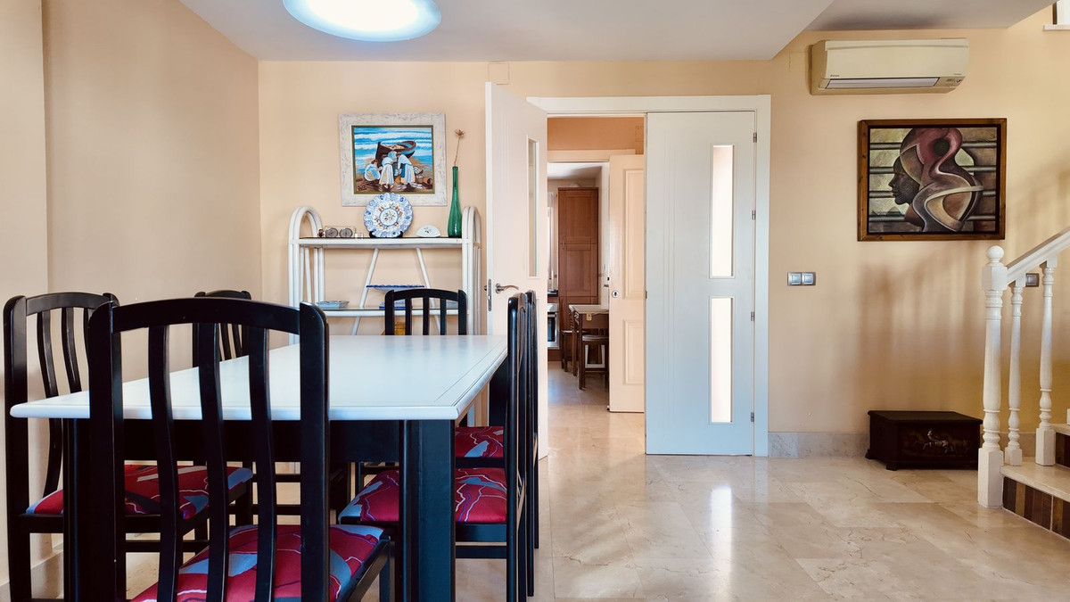 Appartement te koop in Torremolinos | 5 slaapkamers H5391229