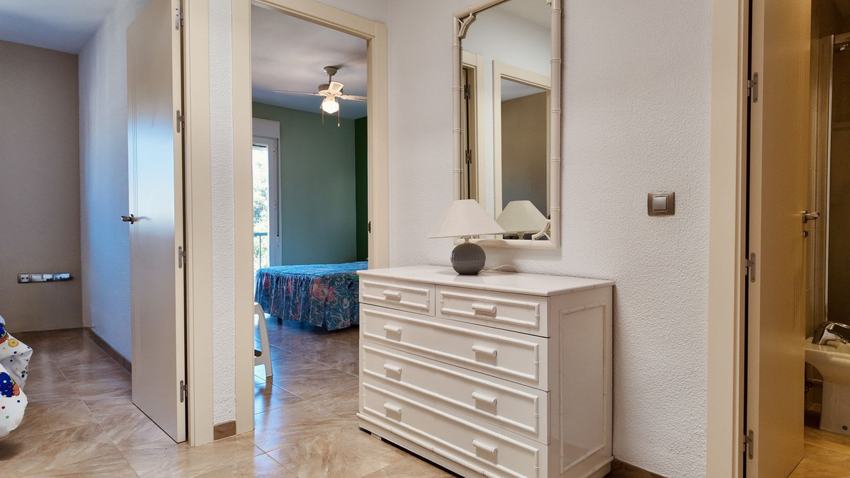 Appartement te koop in Torremolinos | 5 slaapkamers H5391229