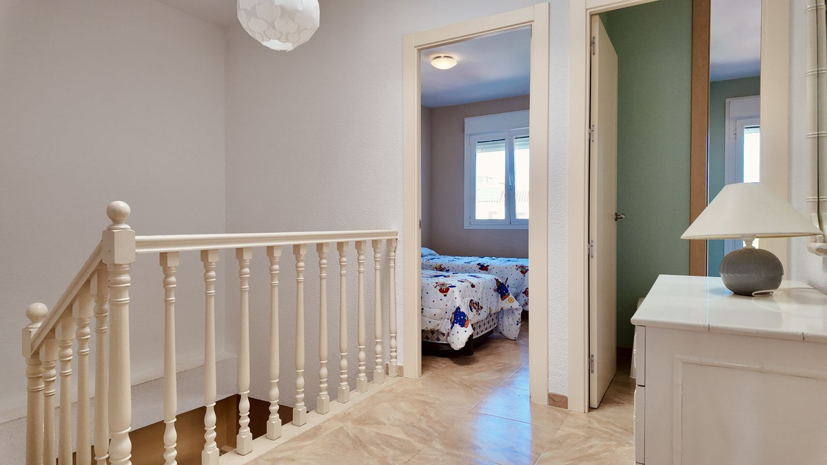Appartement te koop in Torremolinos | 5 slaapkamers H5391229