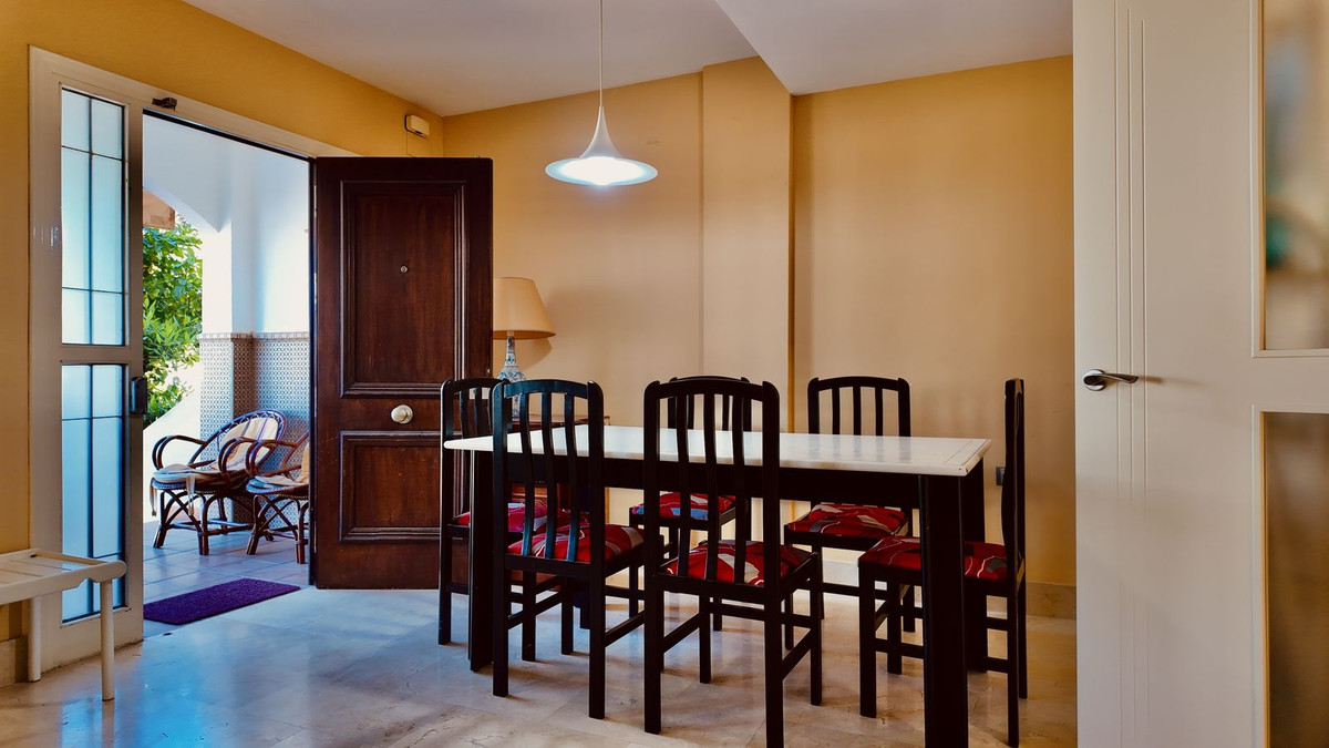 Appartement te koop in Torremolinos | 5 slaapkamers H5391229