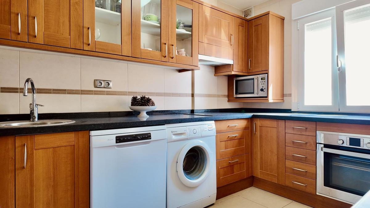 Appartement te koop in Torremolinos | 5 slaapkamers H5391229