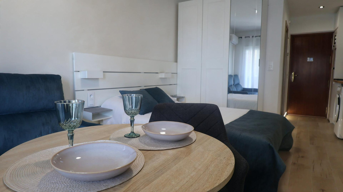 Appartement te koop in Torremolinos | 0 slaapkamers H5393626