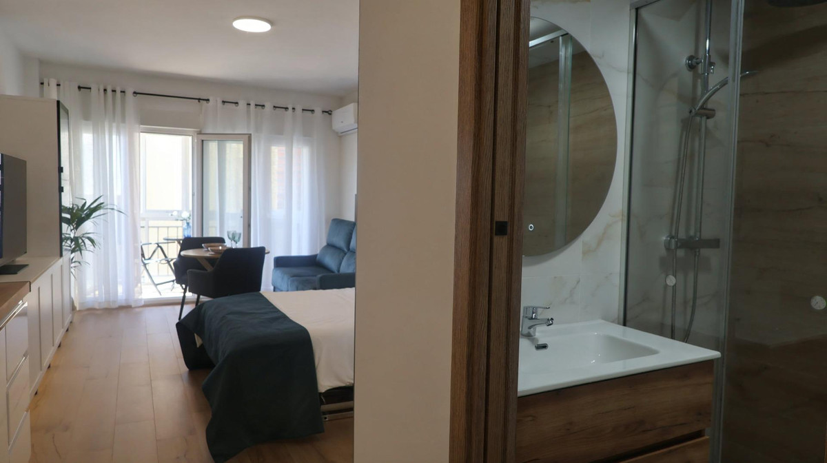 Appartement te koop in Torremolinos | 0 slaapkamers H5393626