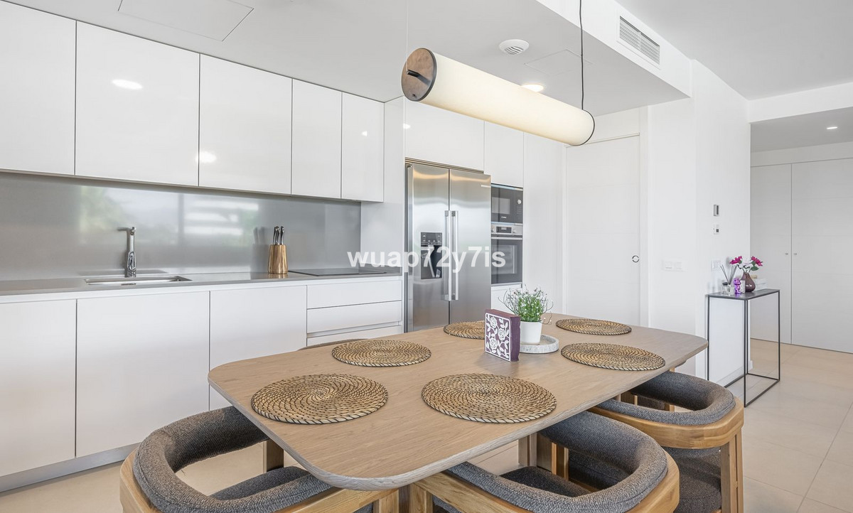 Huis te koop in Torremolinos | 4 slaapkamers H5394145