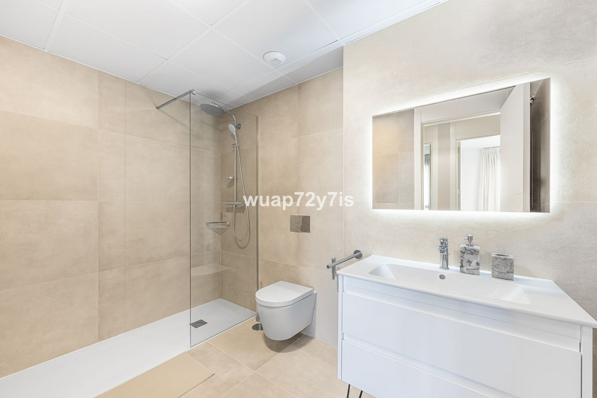 Huis te koop in Torremolinos | 4 slaapkamers H5394145