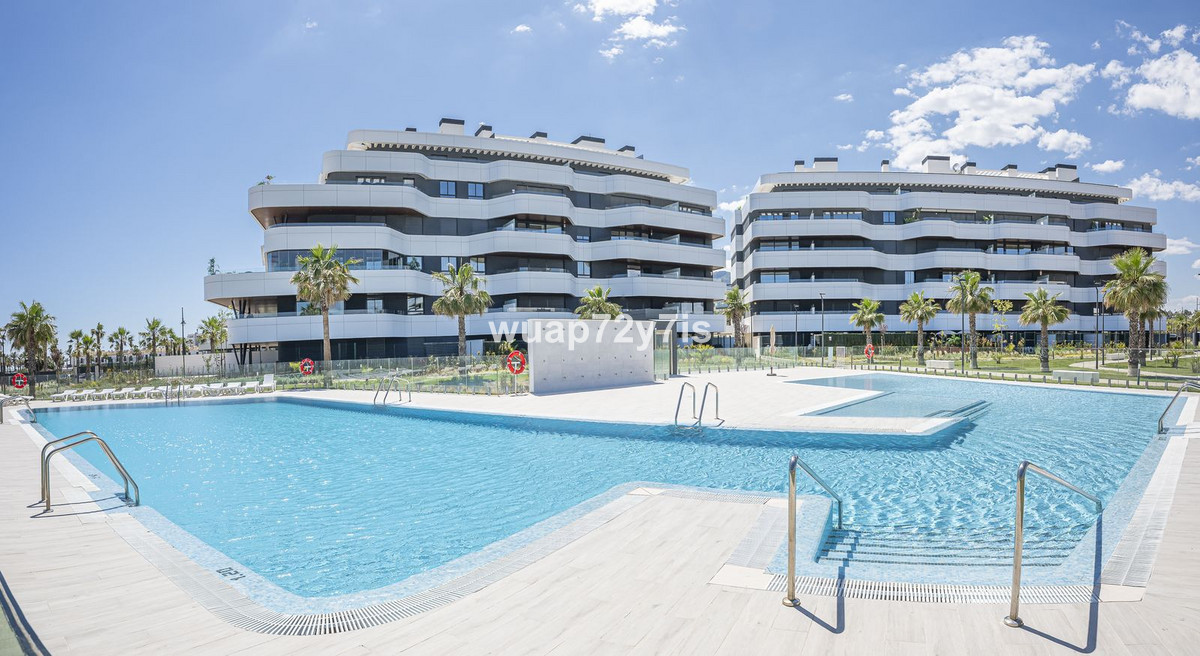 Huis te koop in Torremolinos | 4 slaapkamers H5394145