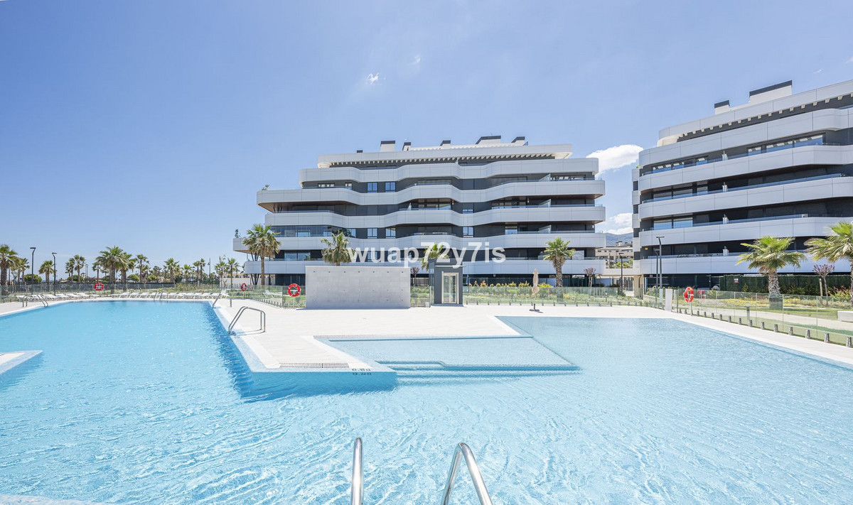 Huis te koop in Torremolinos | 4 slaapkamers H5394145