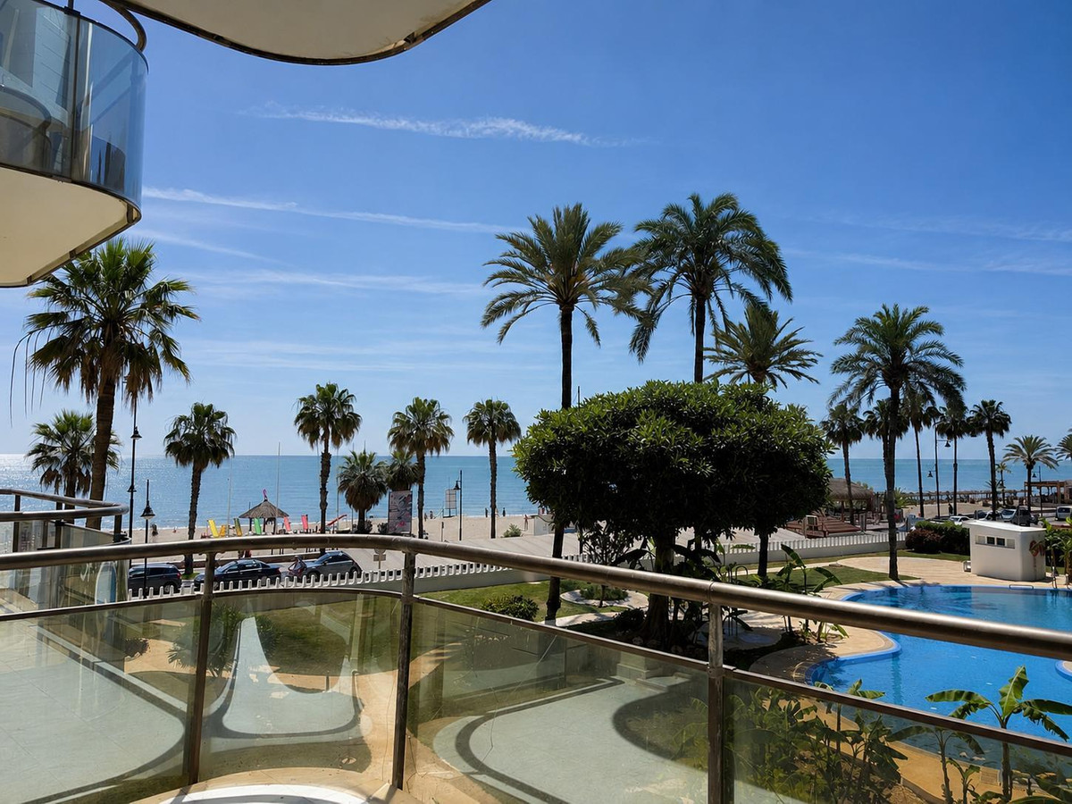 Appartement te koop in Torremolinos | 4 slaapkamers H5398063
