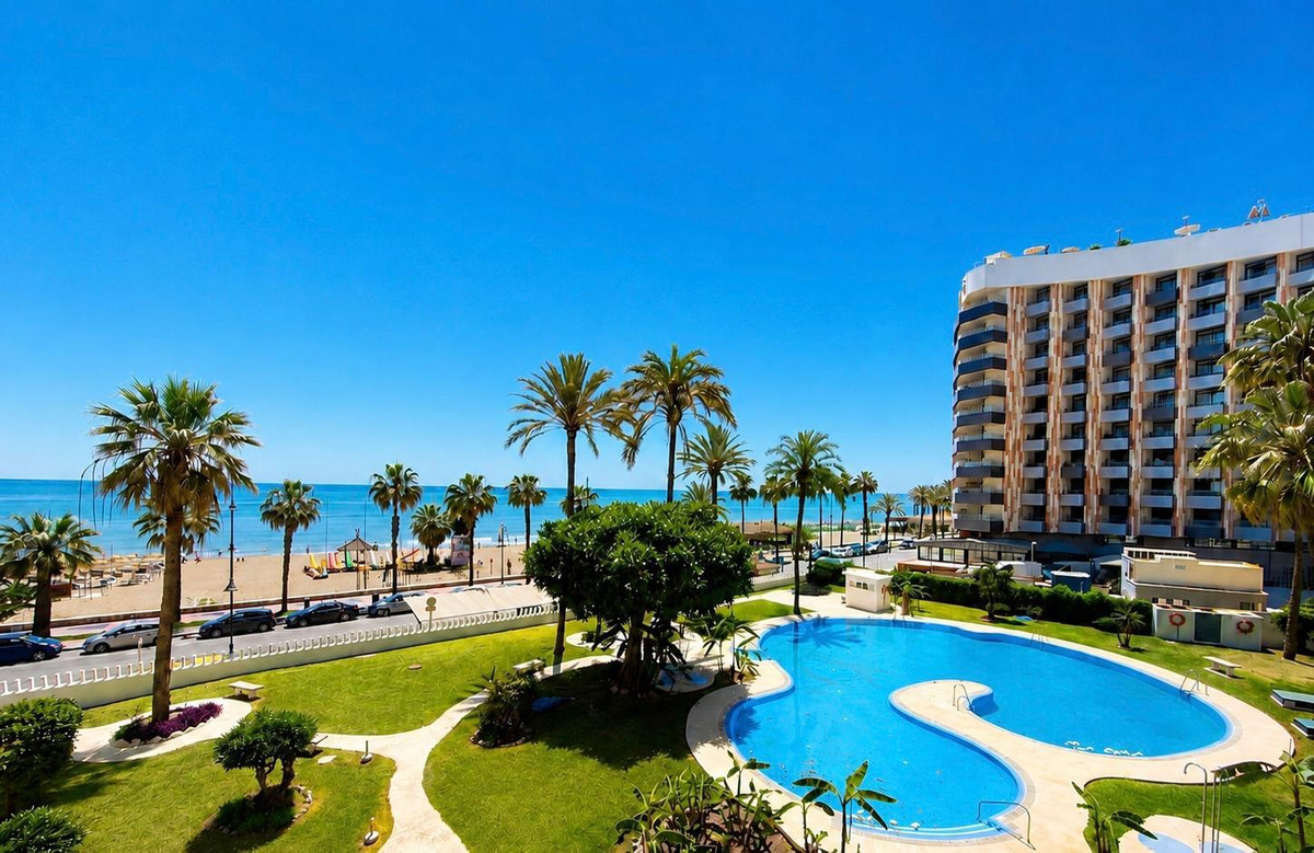 Appartement te koop in Torremolinos | 4 slaapkamers H5398063