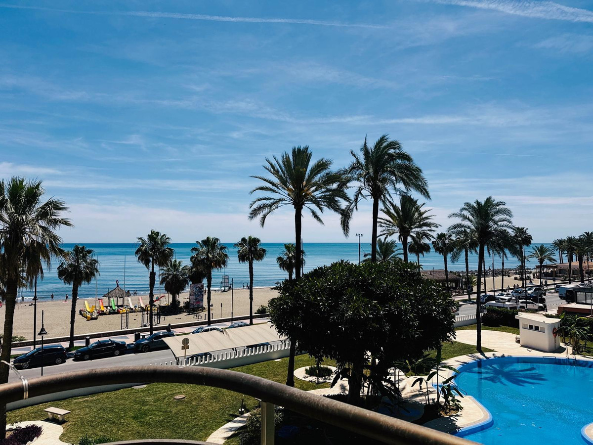 Appartement te koop in Torremolinos | 4 slaapkamers H5398063
