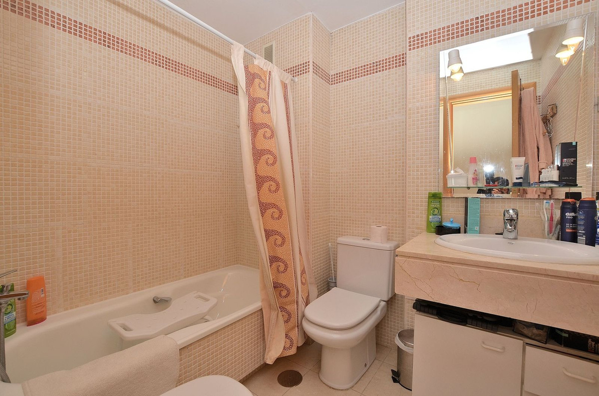 Appartement te koop in Torremolinos | 2 slaapkamers H5406223