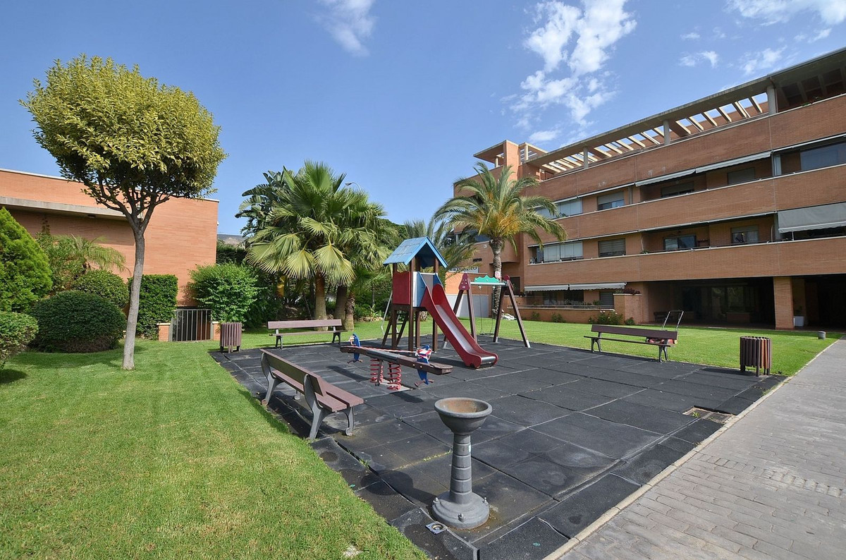 Appartement te koop in Torremolinos | 2 slaapkamers H5406223