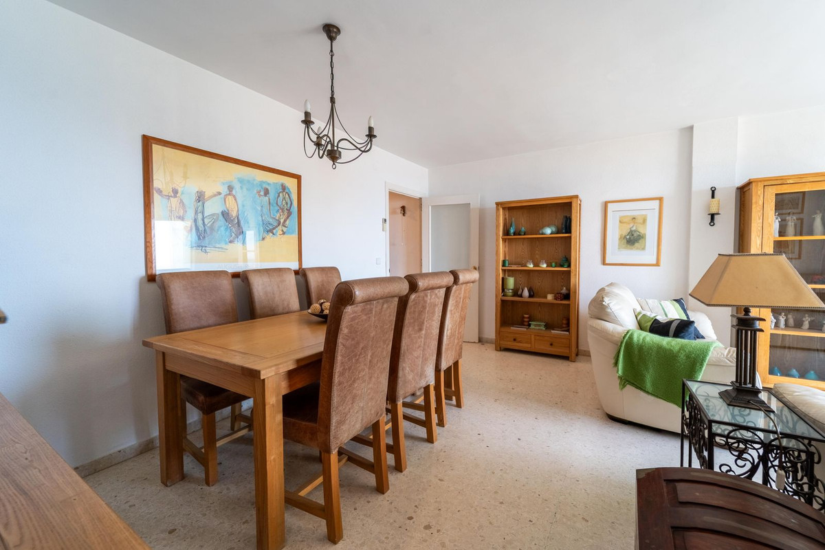 Appartement te koop in Torremolinos | 4 slaapkamers H5413141