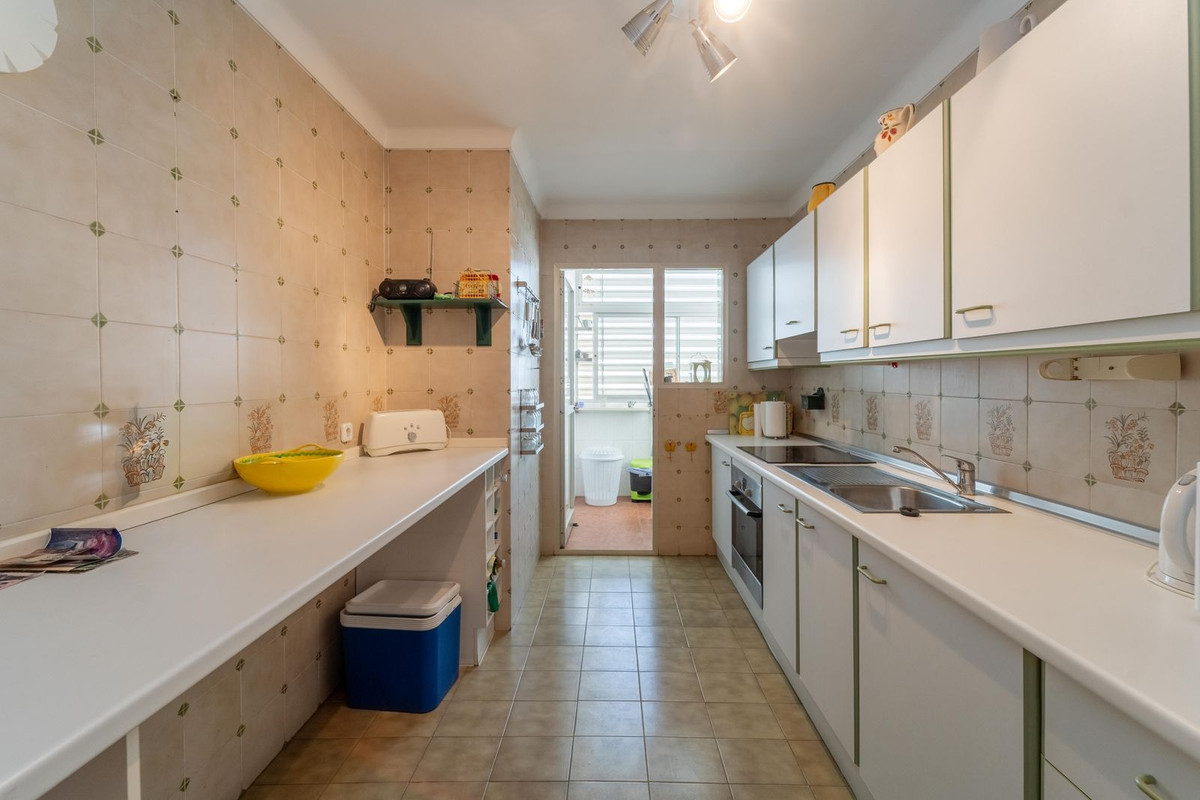 Appartement te koop in Torremolinos | 4 slaapkamers H5413141