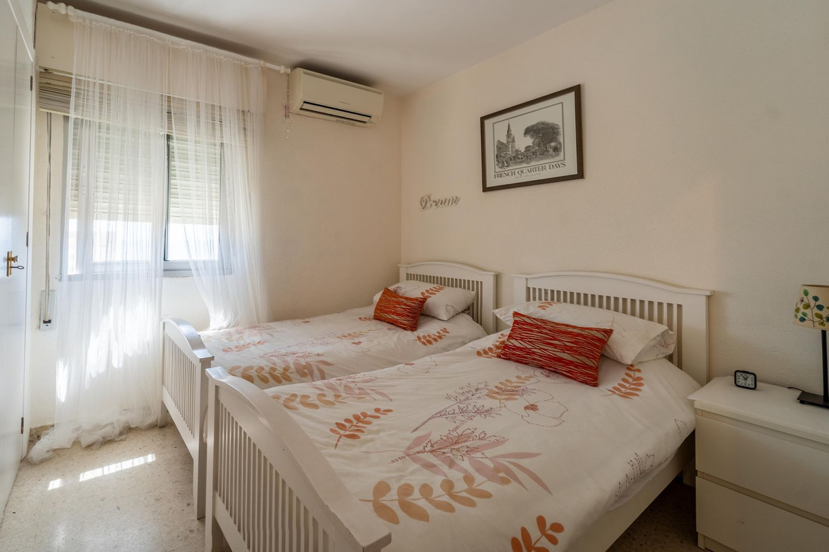 Appartement te koop in Torremolinos | 4 slaapkamers H5413141