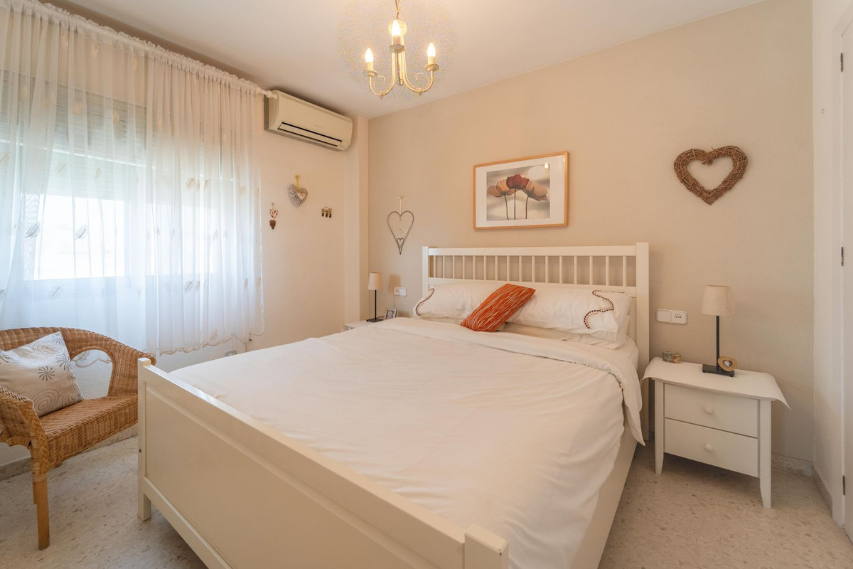Appartement te koop in Torremolinos | 4 slaapkamers H5413141