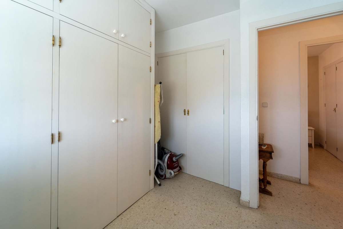 Appartement te koop in Torremolinos | 4 slaapkamers H5413141
