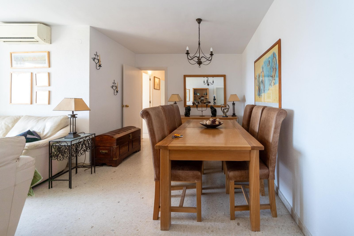 Appartement te koop in Torremolinos | 4 slaapkamers H5413141