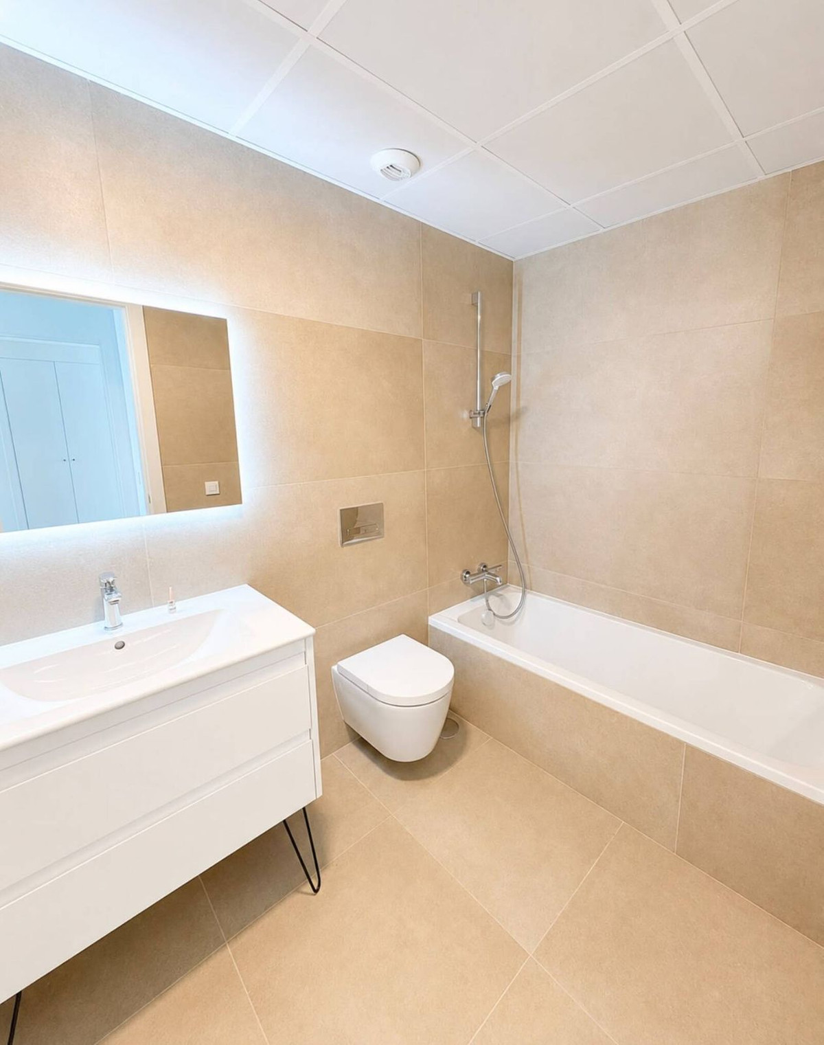 Appartement te koop in Torremolinos | 2 slaapkamers H5443534