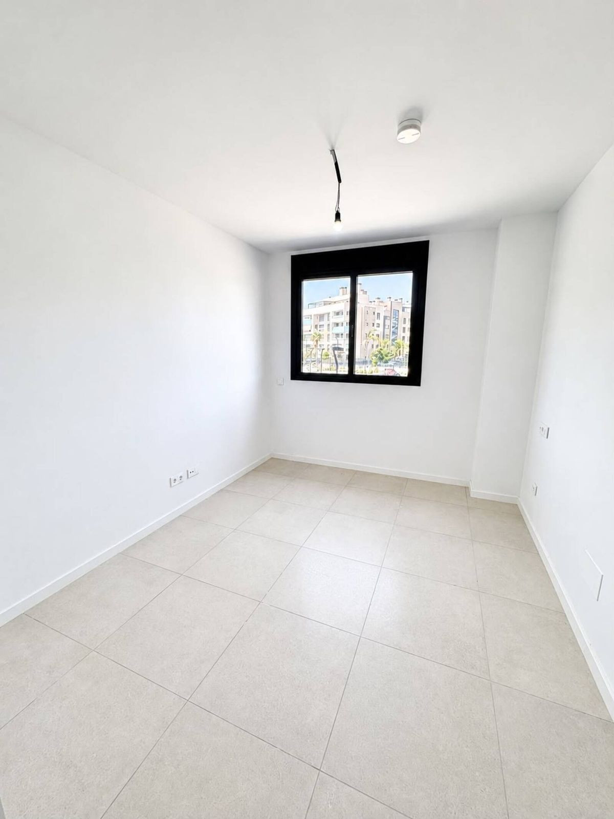 Appartement te koop in Torremolinos | 2 slaapkamers H5443534