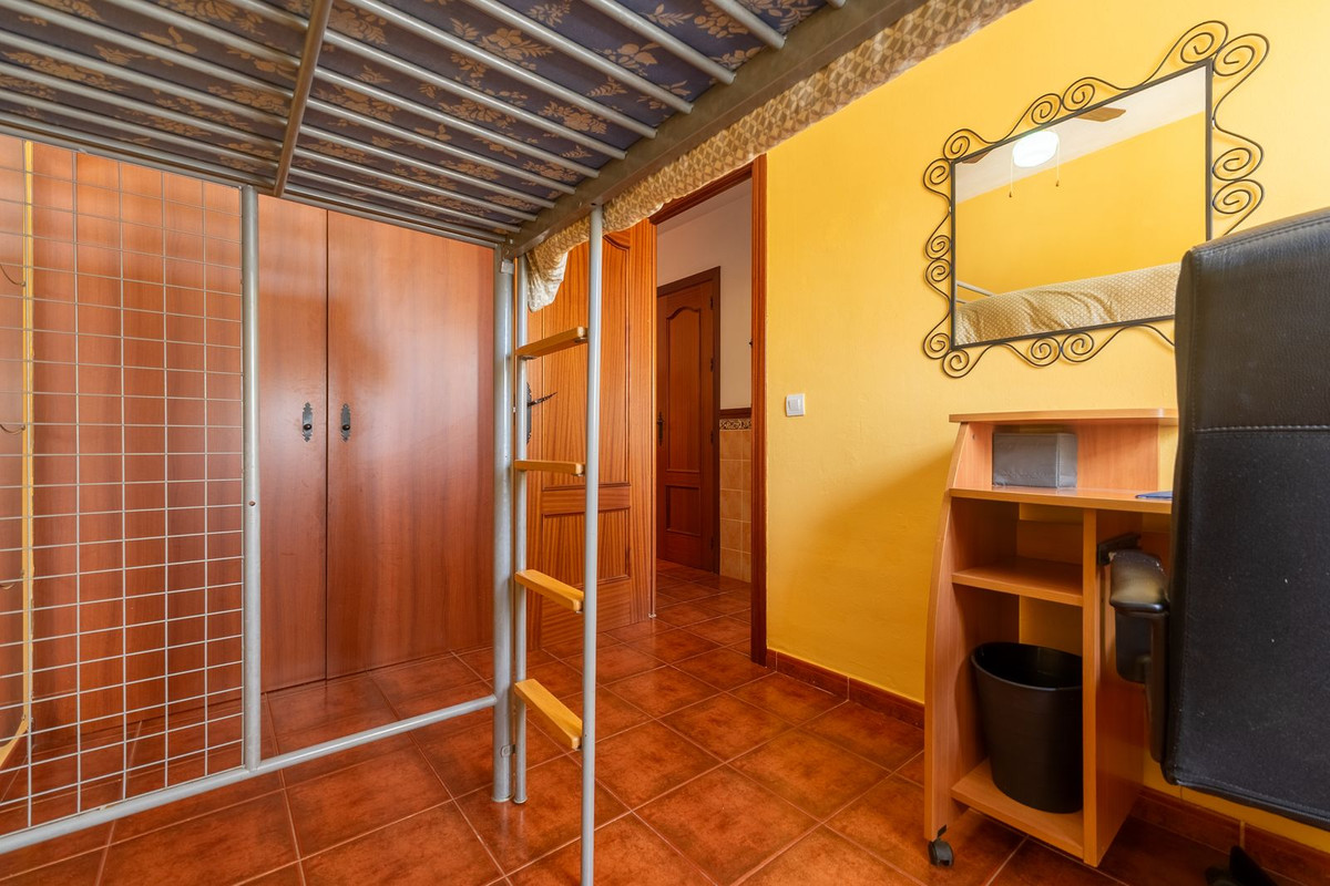 Huis te koop in Torremolinos | 4 slaapkamers H5449783