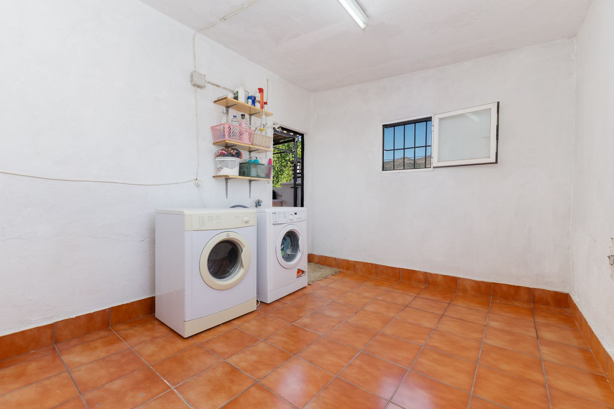 Huis te koop in Torremolinos | 4 slaapkamers H5449783