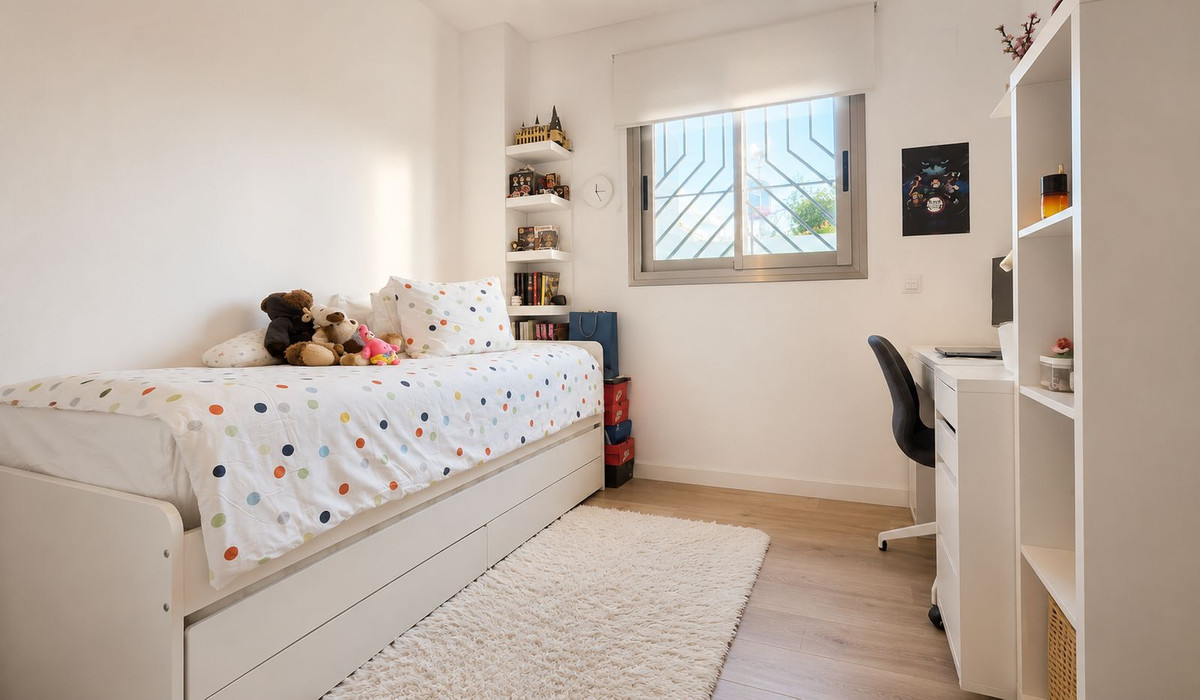 Property main view 33