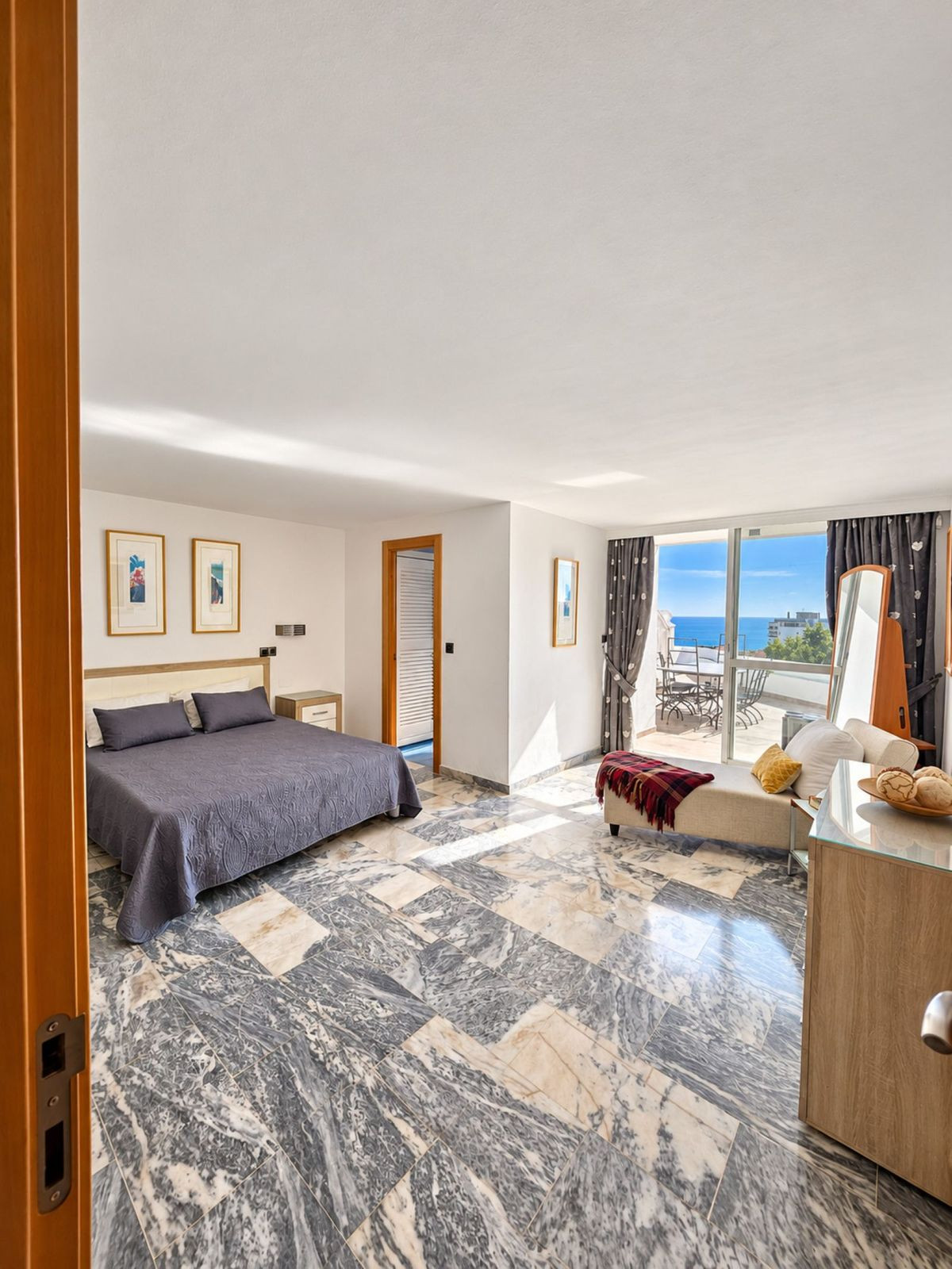 Property main view 16