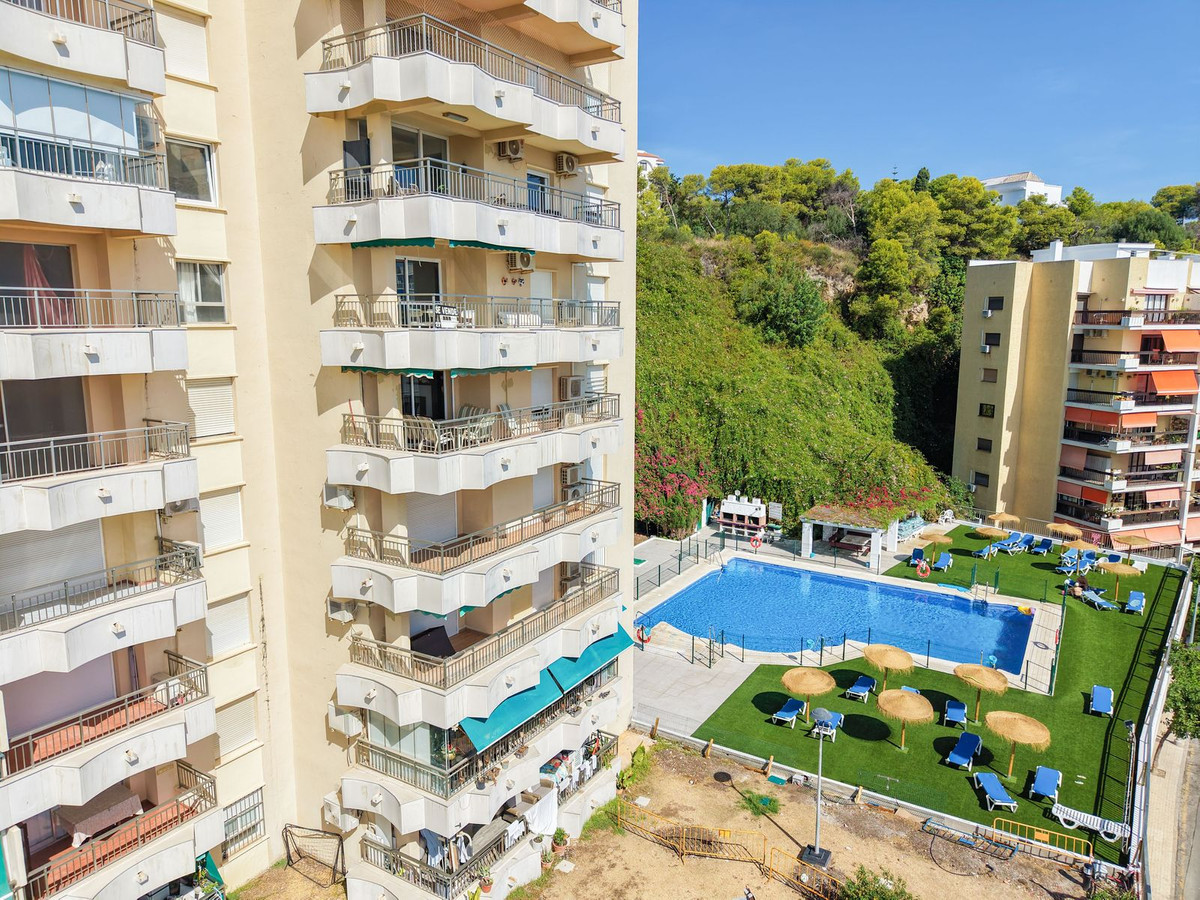 Appartement te koop in Torremolinos | 4 slaapkamers H5506321