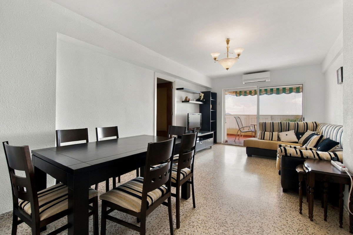 Appartement te koop in Torremolinos | 4 slaapkamers H5506321