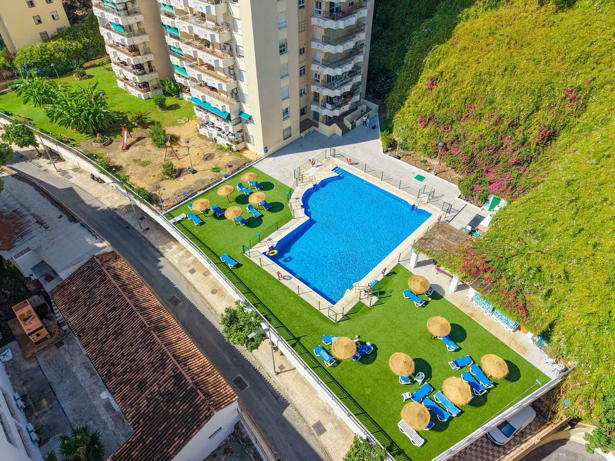 Appartement te koop in Torremolinos | 4 slaapkamers H5506321