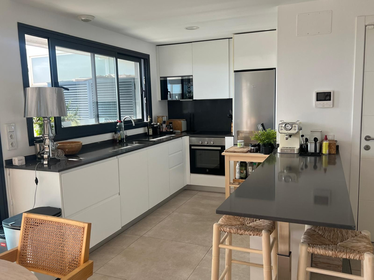 Appartement te koop in Torremolinos | 4 slaapkamers H5527384