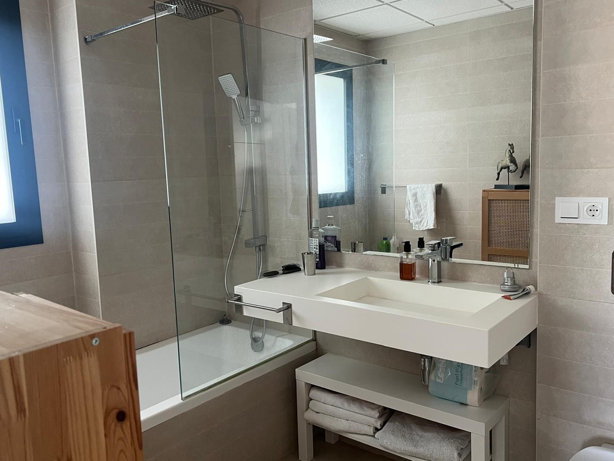 Appartement te koop in Torremolinos | 4 slaapkamers H5527384