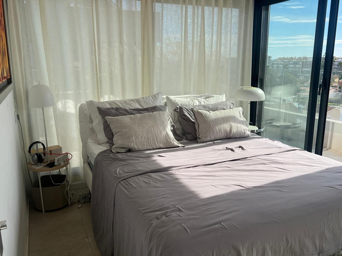 Appartement te koop in Torremolinos | 4 slaapkamers H5527384