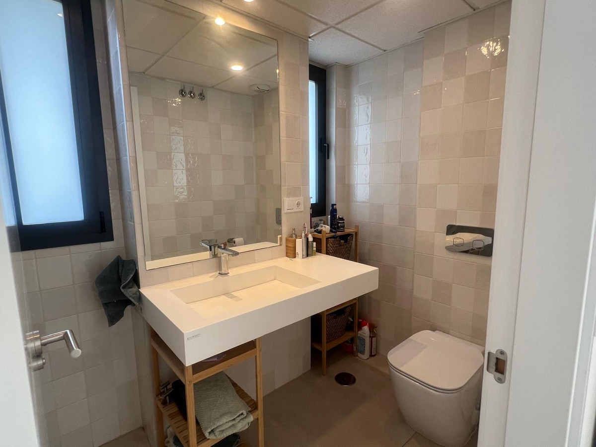 Appartement te koop in Torremolinos | 4 slaapkamers H5527384