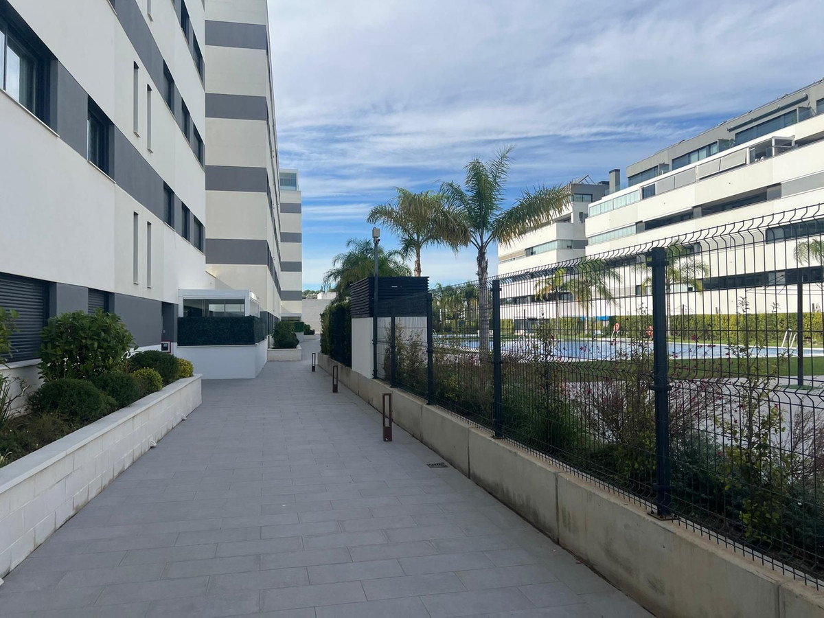 Appartement te koop in Torremolinos | 4 slaapkamers H5527384